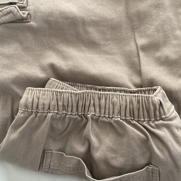 Cargo Pants - Picture 2 of 4